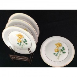 LOT 4 ASSIETTES DESSERT...