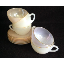 Lot 5 tasses & sous-tasses...